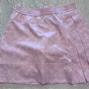 New without tags
Pink/white, front pleats on one side
Size XS

Smoke free home